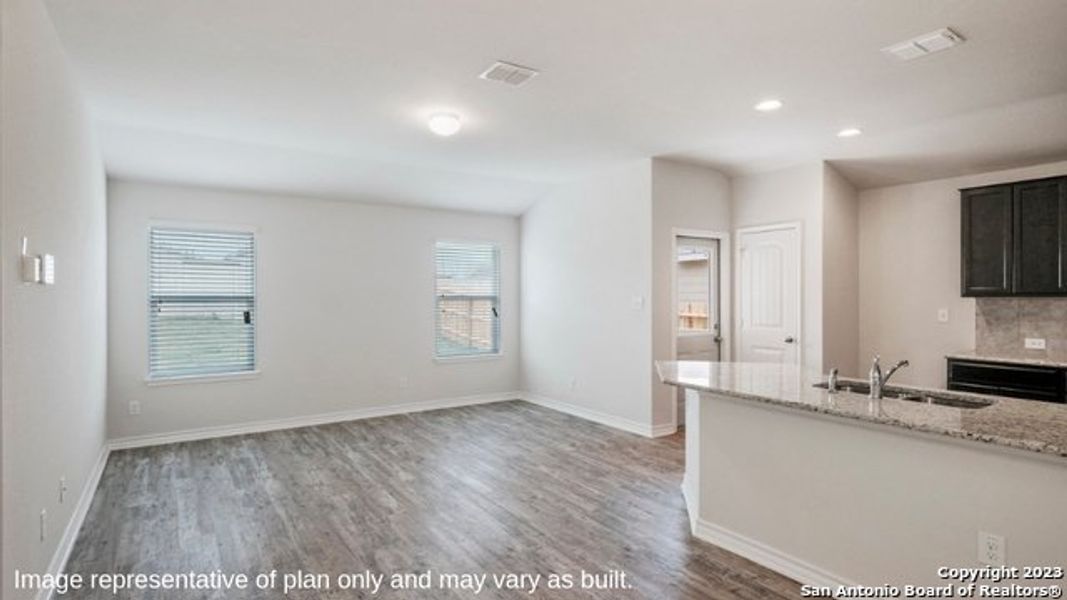 Spacious, unfurnished interior of a new home in Avenida, Converse (Image 17). Spacious, unfurnished interior of a new home in Avenida, Converse (Image 17).