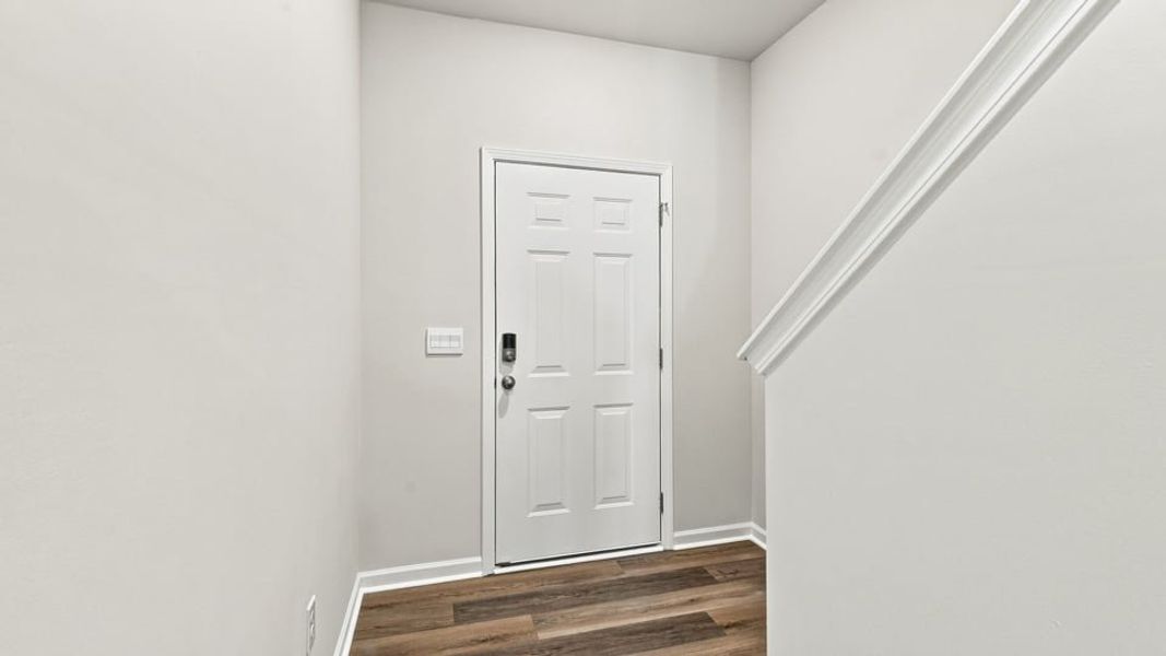 Spacious, unfurnished interior of a new home in Baxter Village, Boiling Springs (Image 15).
