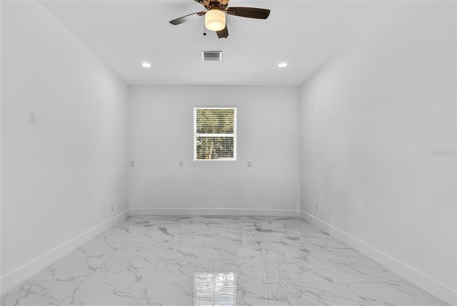 Spacious, unfurnished interior of a new home in , Thonotosassa (Image 23). Spacious, unfurnished interior of a new home in , Thonotosassa (Image 23).