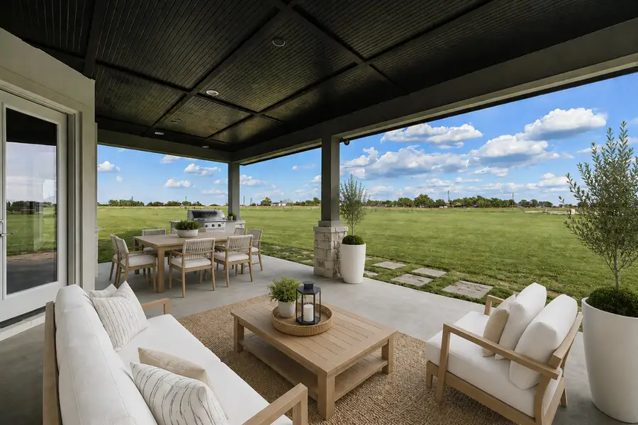 Exterior details and patio area of a home in Scofield Farms Estates, Georgetown (Image 4).