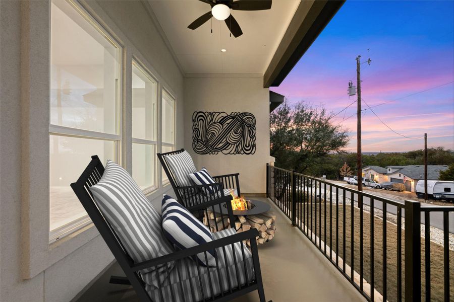 Balcony with ceiling fan