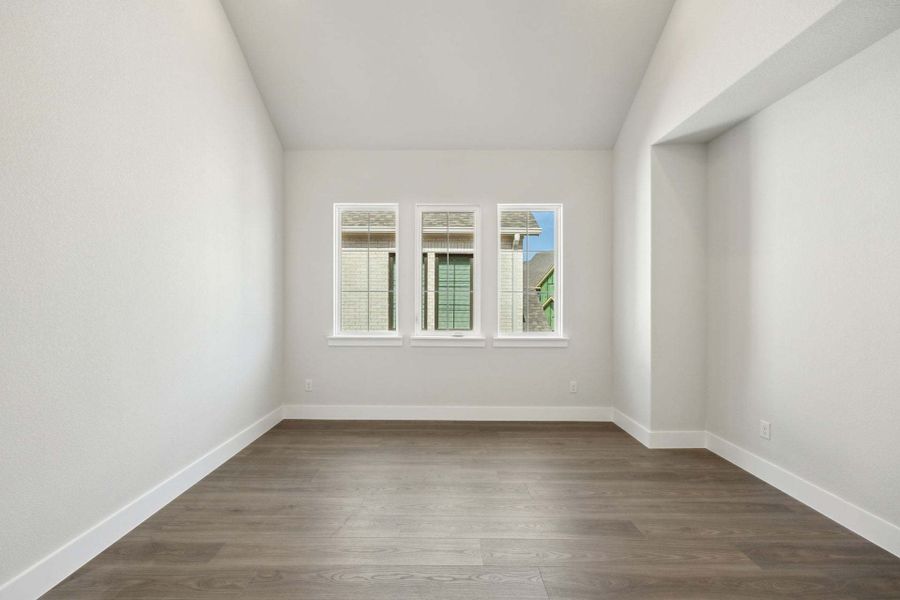 Spacious, unfurnished interior of a new home in Newman Village Townhomes, Frisco (Image 14).