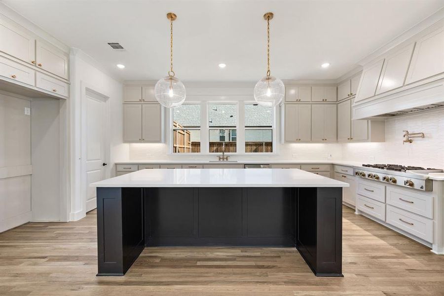 Furnished interior view inside a new home in NorthGlen, Haslet (Image 5).