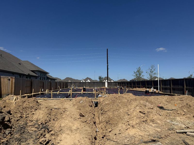 Site preparation for new homesites in Valencia, Manvel (Image 5).