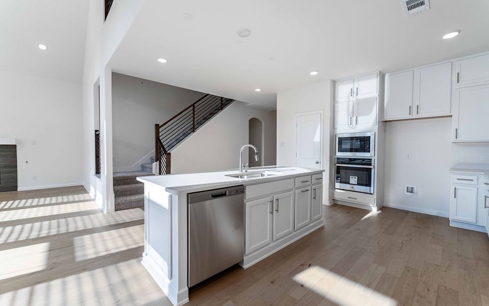 Furnished interior view inside a new home in La Terra, Celina (Image 6).