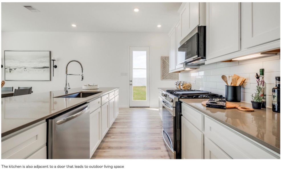 **Photos are a representation of the floor plan. This is not the actual homesite.** **Photos are a representation of the floor plan. This is not the actual homesite.**