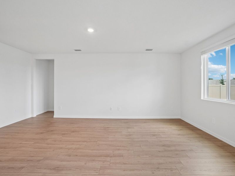 Spacious, unfurnished interior of a new home in Salt Meadows - Classic Series, Parrish (Image 11).