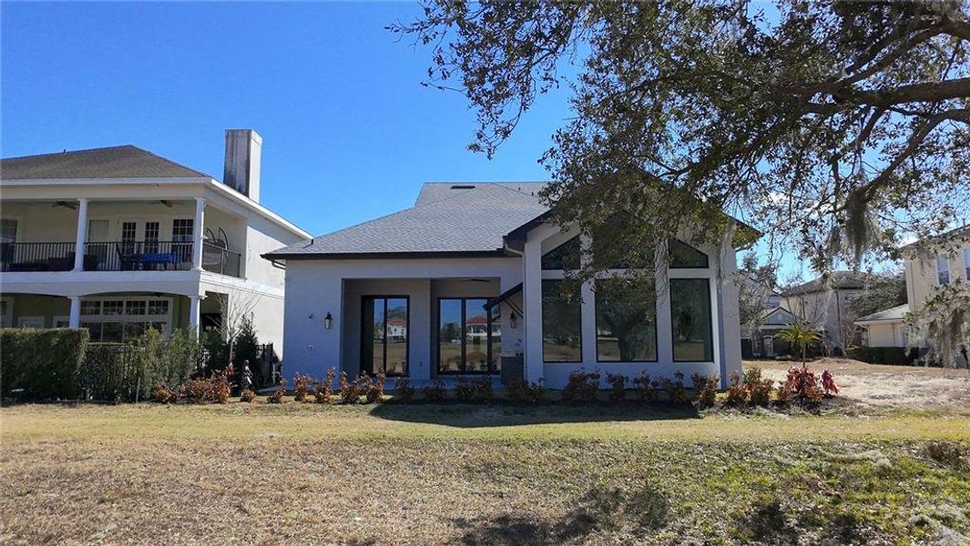 Exterior details and patio area of a home in , Reunion (Image 28).