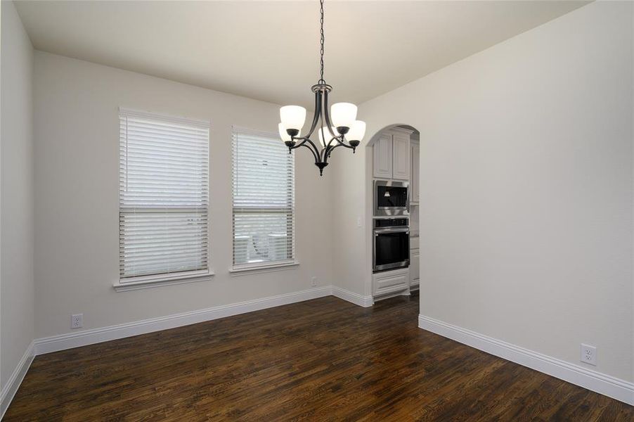 Spacious, unfurnished interior of a new home in Creekview Meadows, Pilot Point (Image 24). Spacious, unfurnished interior of a new home in Creekview Meadows, Pilot Point (Image 24).