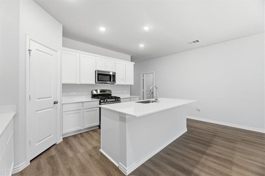 Representative (16) Representative (16)