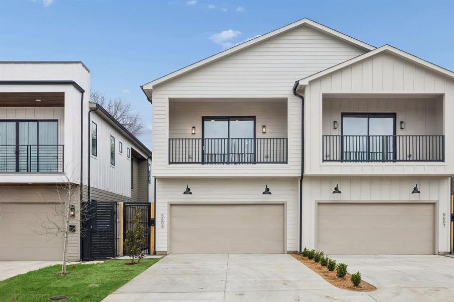 Front exterior of a new home in , Dallas, TX, highlighting curb appeal (Image 26).