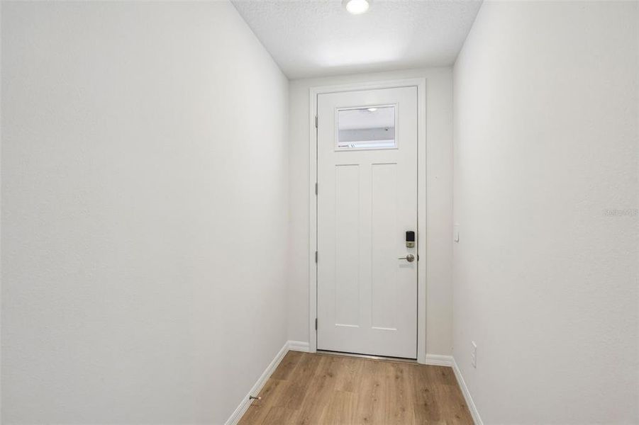 Spacious, unfurnished interior of a new home in Two Rivers - Classic Series, Zephyrhills (Image 27).