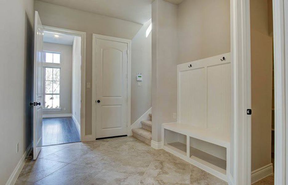 Representative unfurnished interior of a home built from the 3326 by Ravenna Homes in The Woodlands Hills 65′, Willis (Image 16).