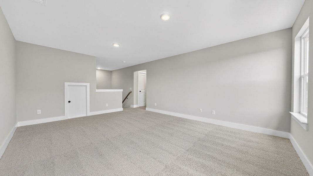 Spacious, unfurnished interior of a new home in McClure Farms, Columbia (Image 23). Spacious, unfurnished interior of a new home in McClure Farms, Columbia (Image 23).