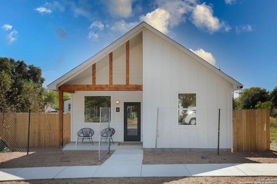 Exterior details and patio area of a home in , San Antonio (Image 31). Exterior details and patio area of a home in , San Antonio (Image 31).