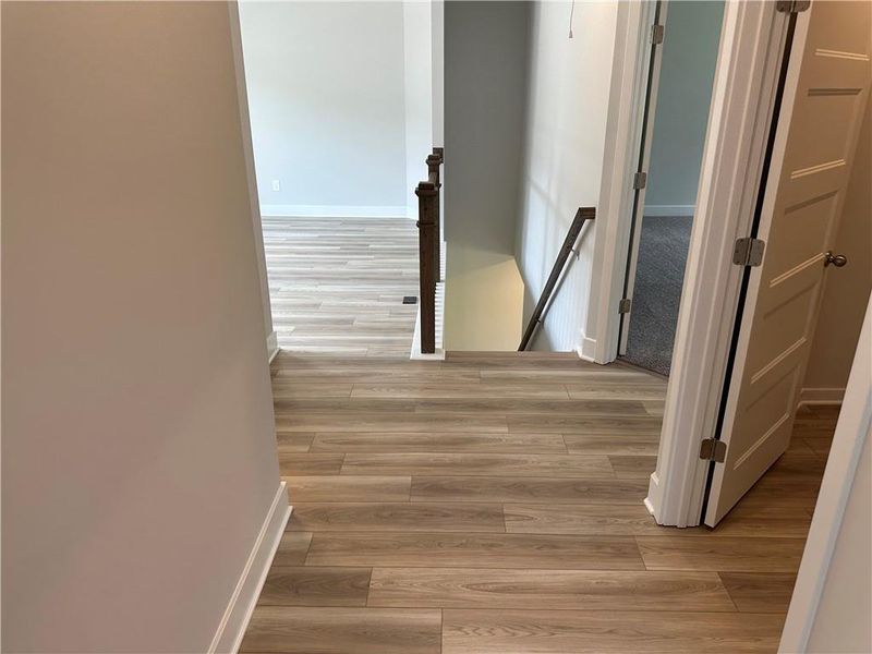 Spacious, unfurnished interior of a new home in Rosewood Lake Estates, Hoschton (Image 40).