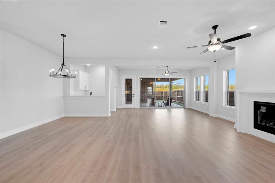 Spacious, unfurnished interior of a new home in Elements at Viridian - Traditional Series, Arlington (Image 35).