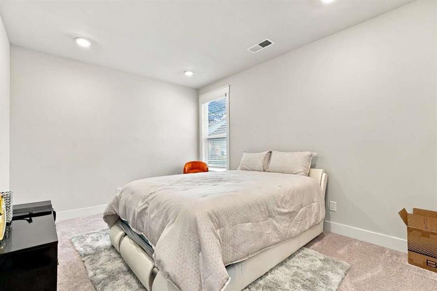 Furnished interior view inside a new home in , Senoia (Image 10). Furnished interior view inside a new home in , Senoia (Image 10).
