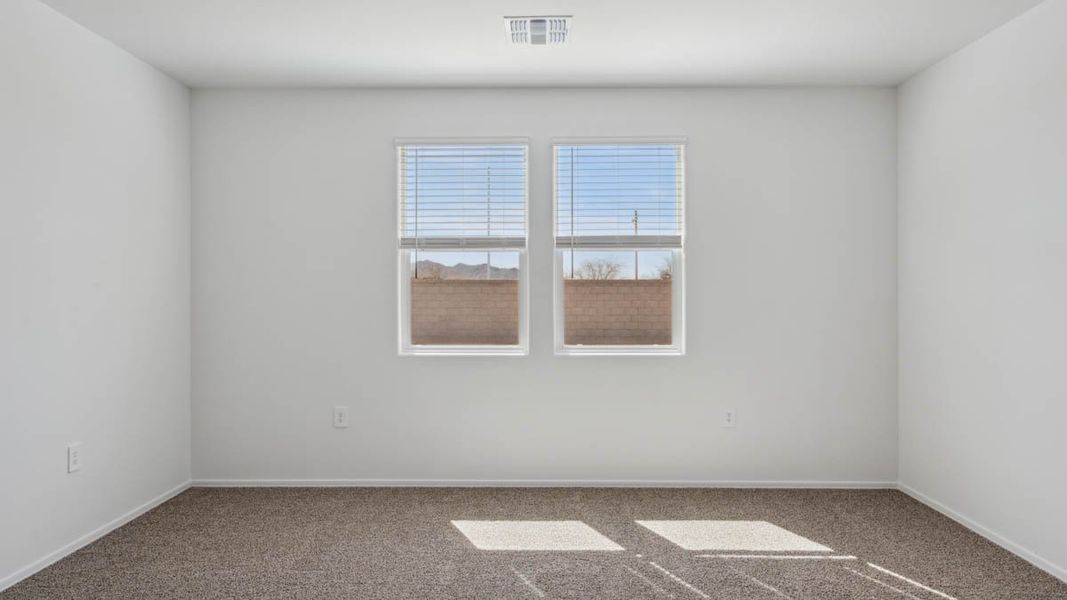 Spacious, unfurnished interior of a new home in Carlton Commons, Casa Grande (Image 23).
