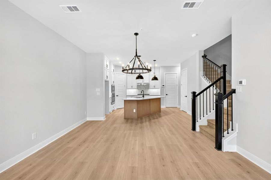 Image 35 of a home in Hillside at Las Colinas.