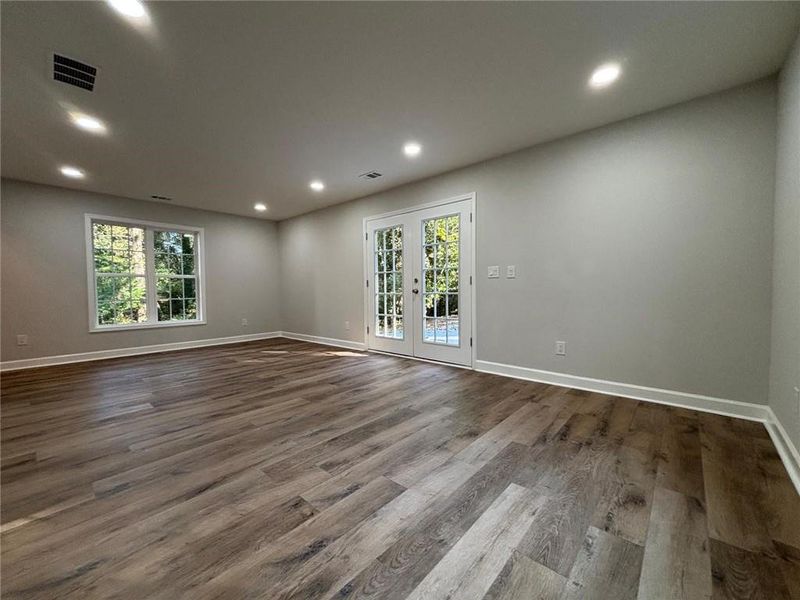Spacious, unfurnished interior of a new home in , Grayson (Image 21).