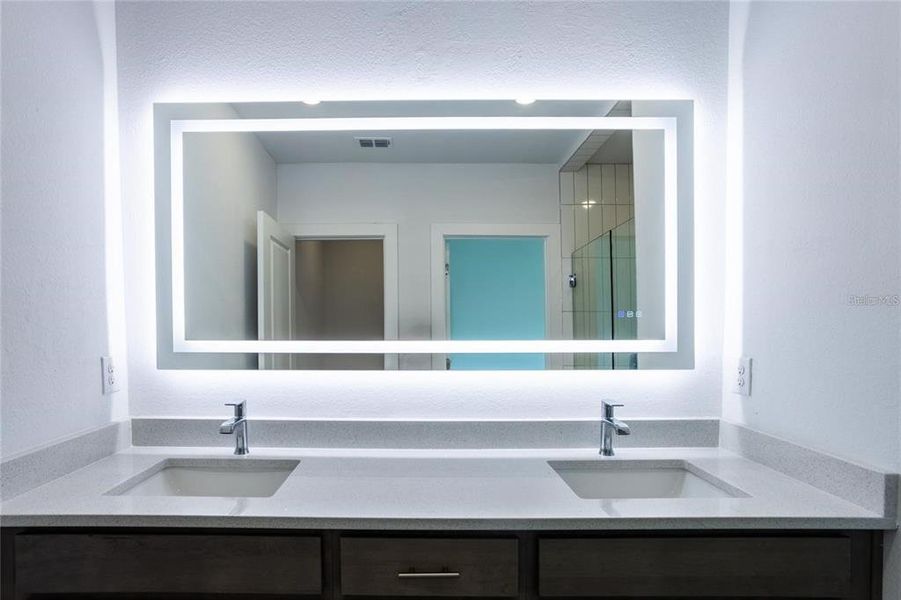 Image 32 of a home in .