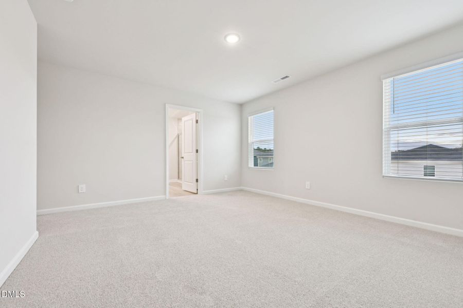 35-web-or-mls-Raleigh - Oak Manor - 649