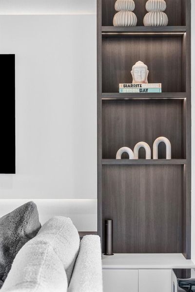 Close-up of interior finishes inside a home in , Boca Raton (Image 24). Close-up of interior finishes inside a home in , Boca Raton (Image 24).