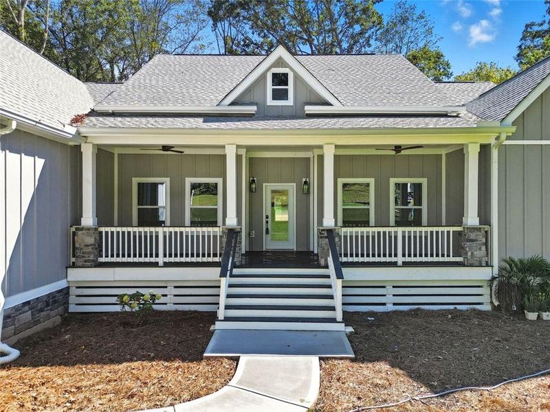 Exterior details and patio area of a home in , Mableton (Image 24).