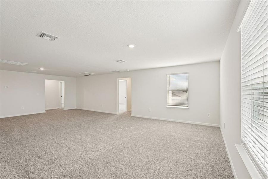 Spacious, unfurnished interior of a new home in Oakfield Trails - Signature Series, Parrish (Image 38).