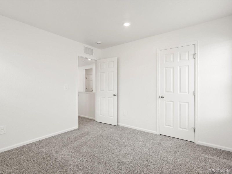 Spacious, unfurnished interior of a new home in Revere at Johnstown, Johnstown (Image 19).