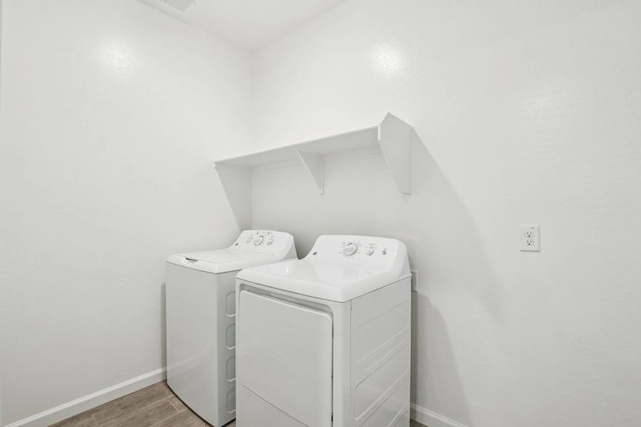 Laundry Room - Washer/Dryer included