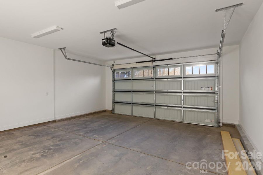 Spacious, unfurnished interior of a new home in , Charlotte (Image 22).