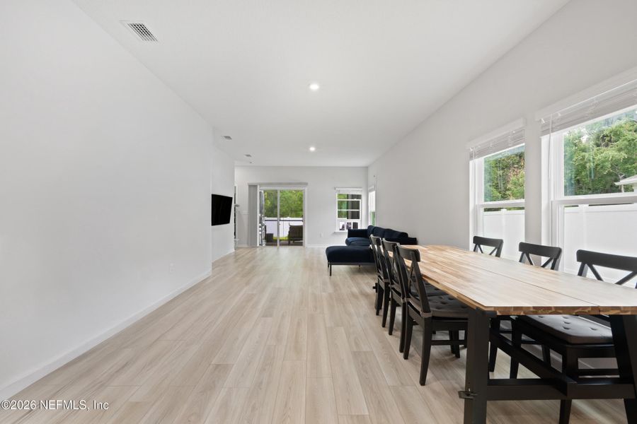 Furnished interior view inside a new home in Concourse Crossing, Fernandina Beach (Image 19).