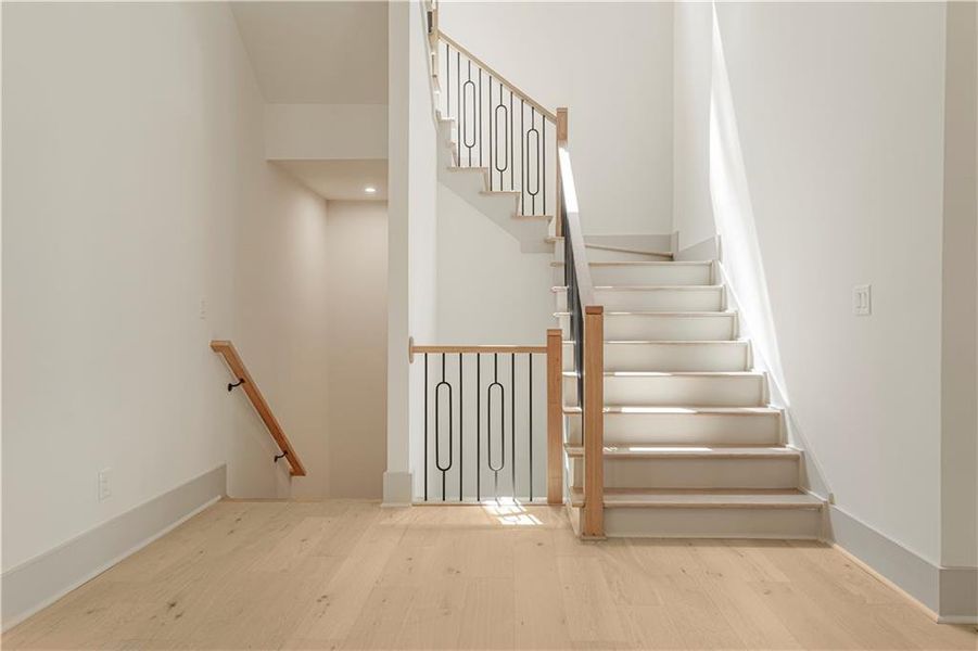 Spacious, unfurnished interior of a new home in , Commerce (Image 42).