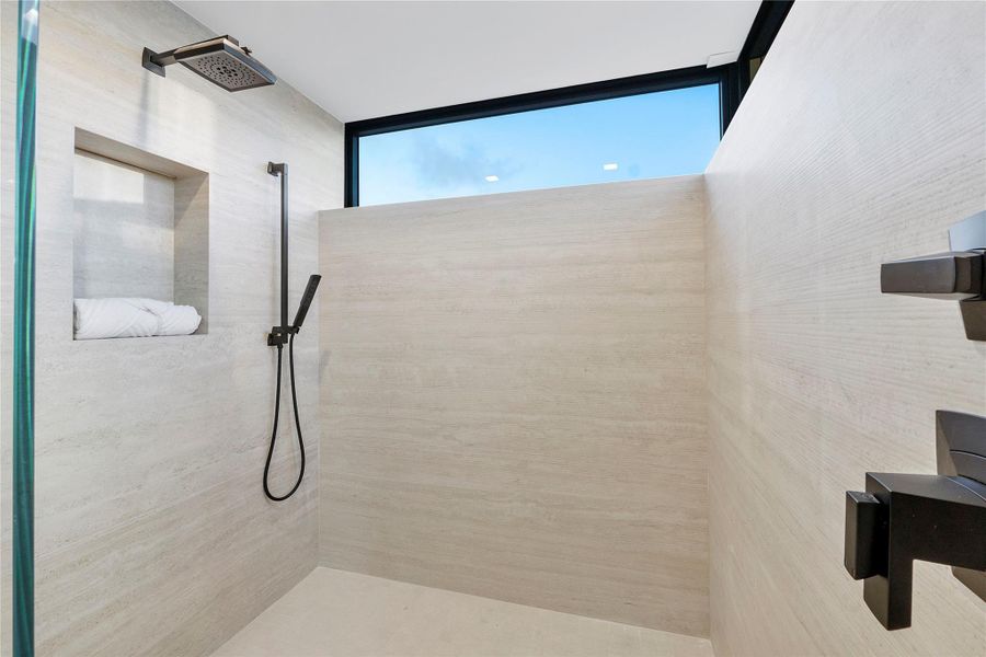 Furnished interior view inside a new home in , Fort Lauderdale (Image 29).