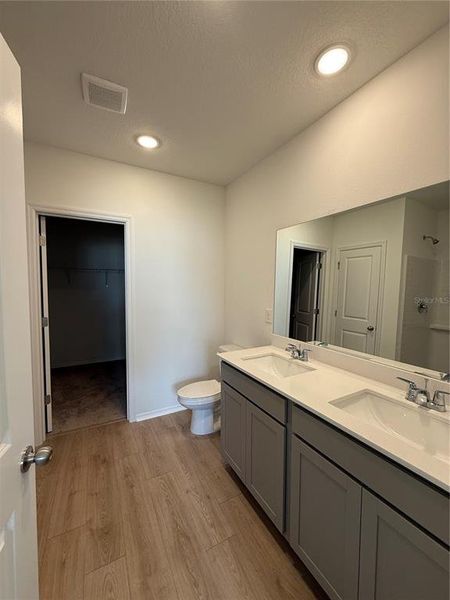 Furnished interior view inside a new home in Broadleaf, Parrish (Image 4).