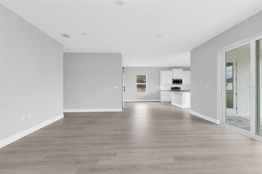 Spacious, unfurnished interior of a new home in , Punta Gorda (Image 23). Spacious, unfurnished interior of a new home in , Punta Gorda (Image 23).