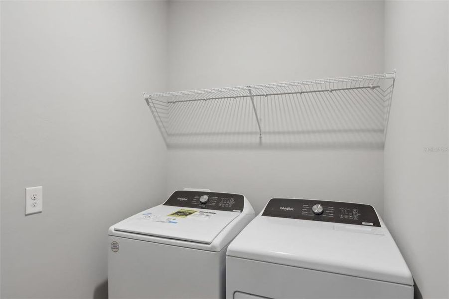 Close-up of interior finishes inside a home in Crescent Lakes - Premier Series, Punta Gorda (Image 10). Close-up of interior finishes inside a home in Crescent Lakes - Premier Series, Punta Gorda (Image 10).