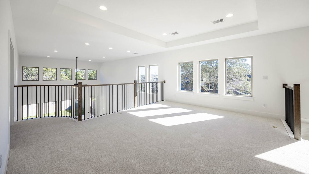 Spacious, unfurnished interior of a new home in Wolf Ranch 51', Georgetown (Image 14).