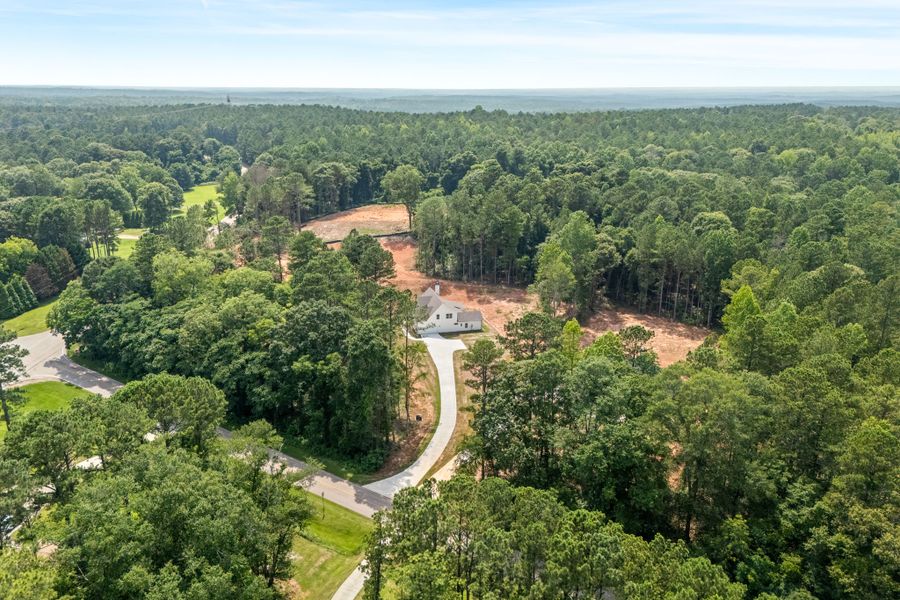 Image 25 of a home in Hammett Woods.