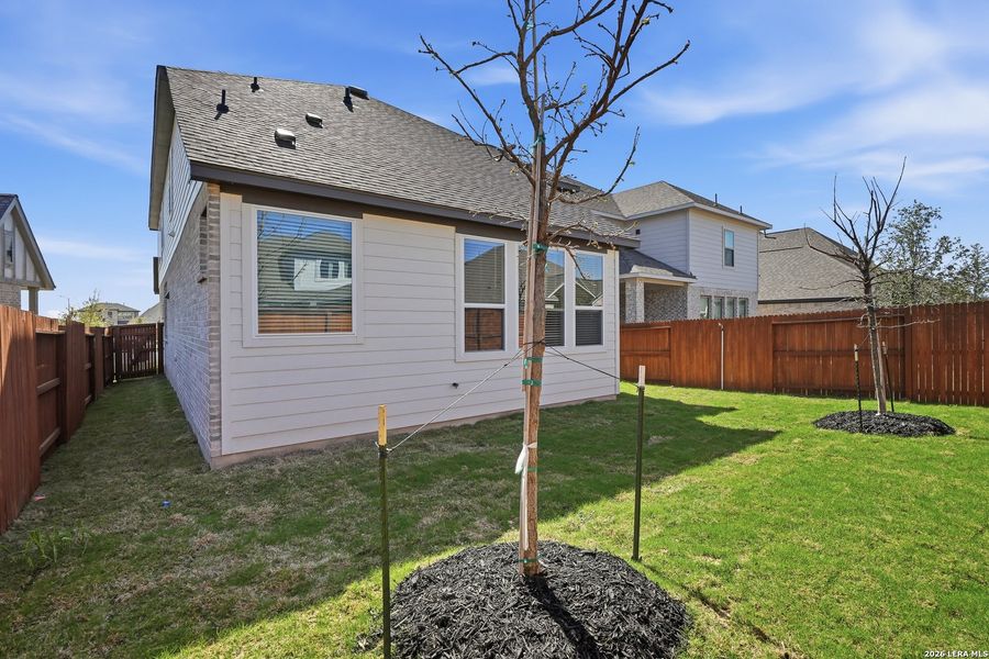 Exterior details and patio area of a home in Stillwater Ranch, San Antonio (Image 29).