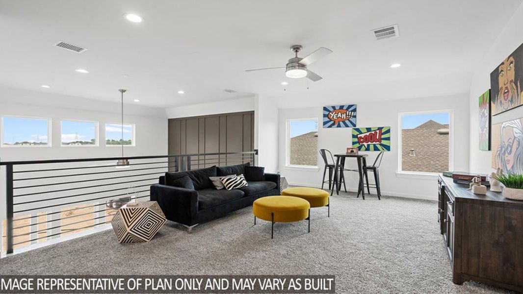 Representative furnished interior of a home built from the 2733 by D.R. Horton in Riverside Estates, Baytown (Image 18).