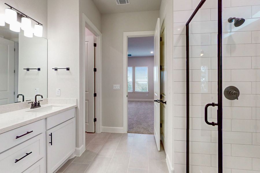 Owner's Bathroom