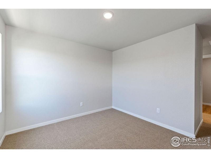 Spacious, unfurnished interior of a new home in , Fort Collins (Image 23).
