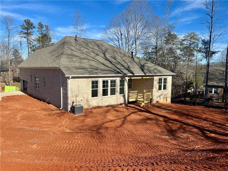 Exterior details and patio area of a home in Cross Creek Golf Club, Seneca (Image 5).