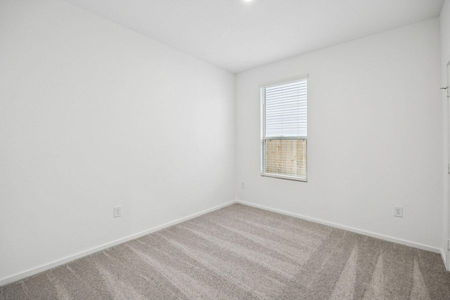 Spacious, unfurnished interior of a new home in Crosby Farms, Crosby (Image 17).