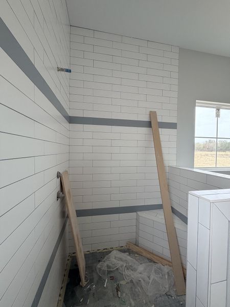 In-progress construction of a new home in Oak Water Ranch, Granbury, TX (Image 21).