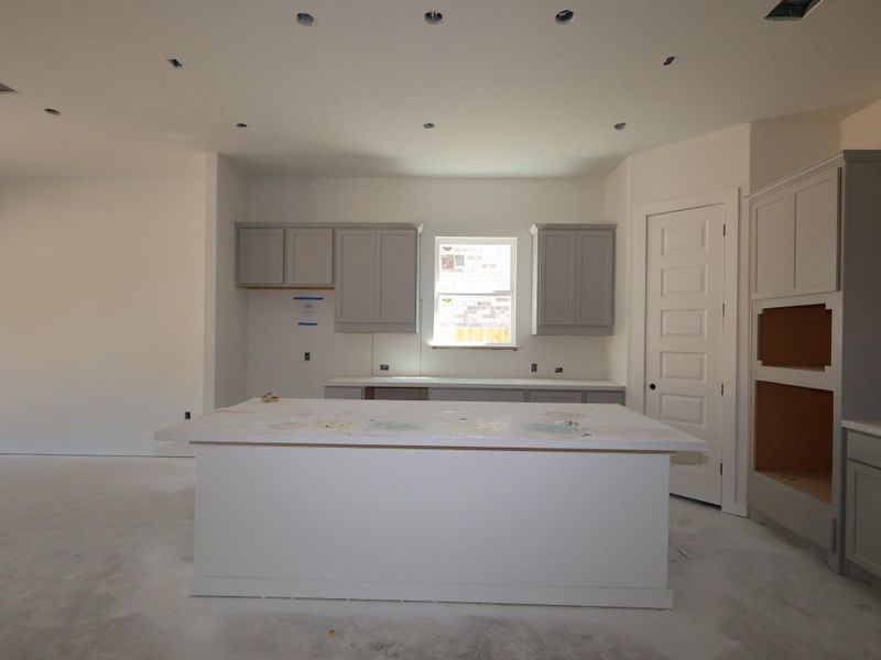 Furnished interior view inside a new home in Barksdale, Leander (Image 6).