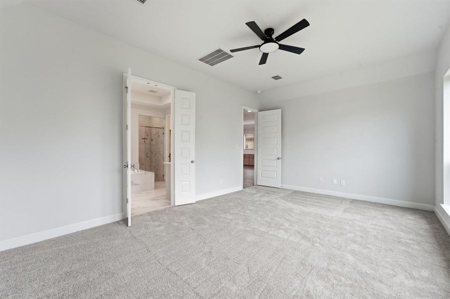 Spacious, unfurnished interior of a new home in Riceland, Mont Belvieu (Image 27). Spacious, unfurnished interior of a new home in Riceland, Mont Belvieu (Image 27).